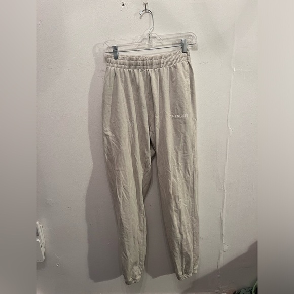 Talentless Heavyweight Sweatpants Women's Streetwear Cream Size XS - Picture 3 of 6